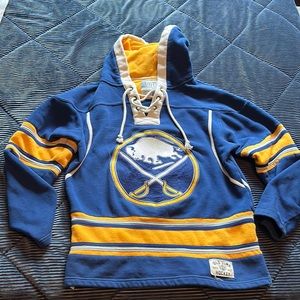 Buffalo sabres hockey sweatshirt